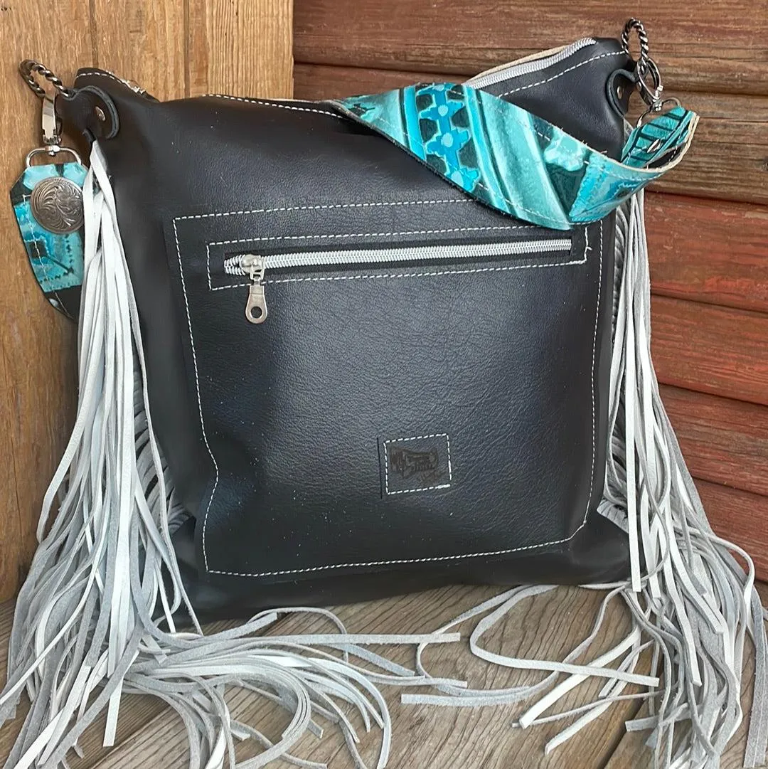 024 Wynonna - Salt/Pepper w/ Turquoise Matrix Navajo