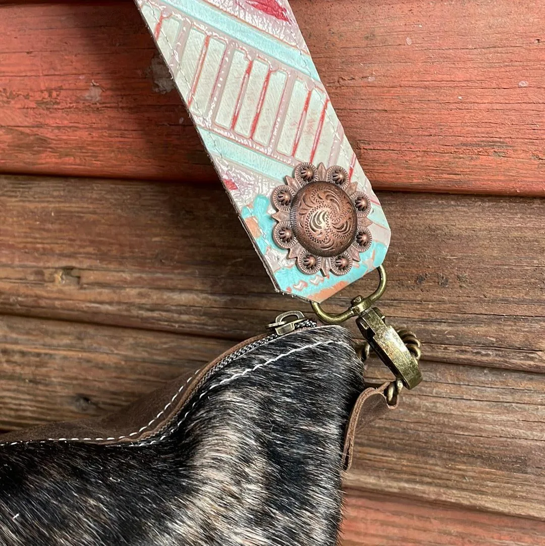 029 Wynonna - Dark Brindle w/ Blank Slate