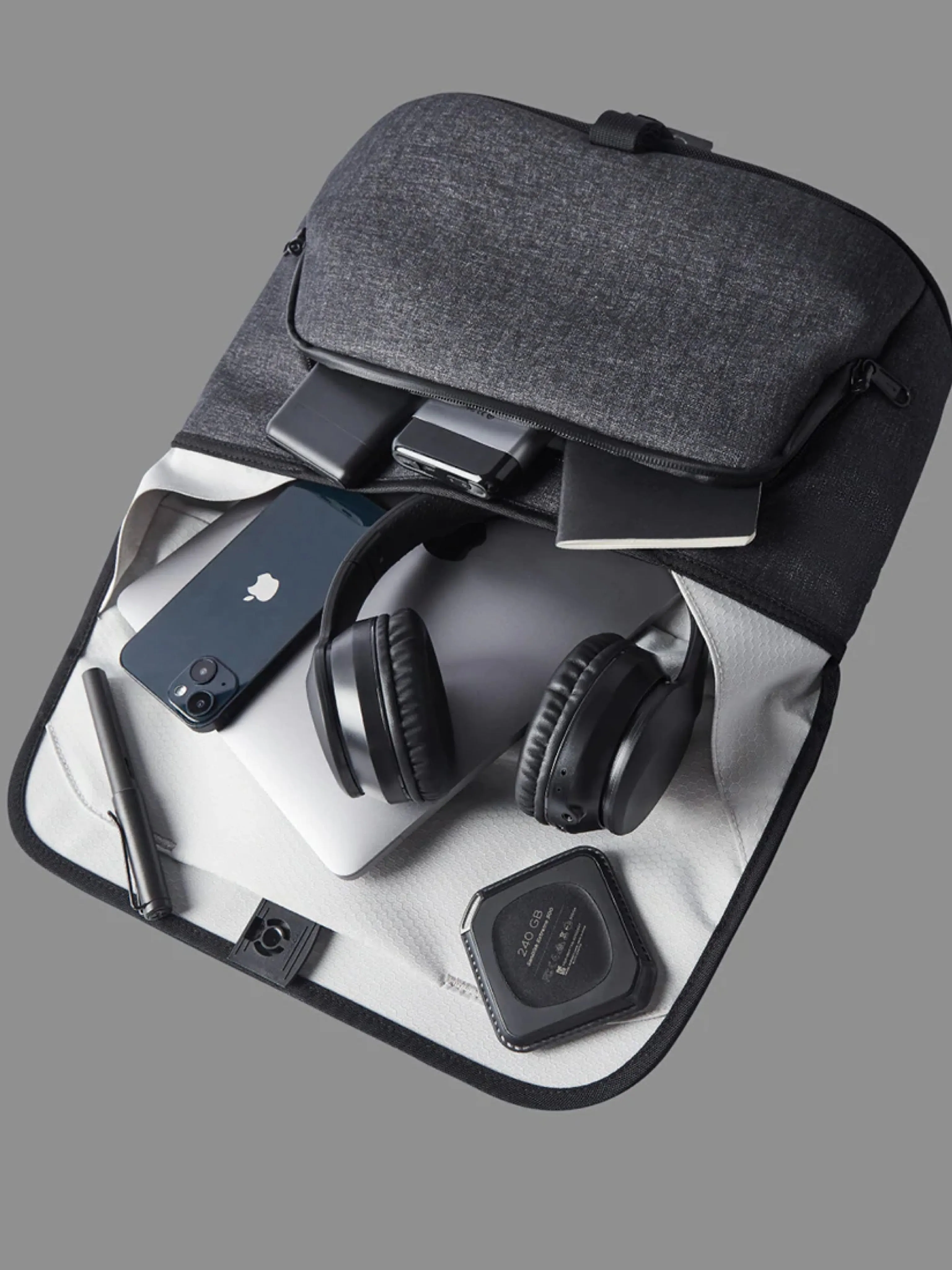 Alpaka Alpha Messenger