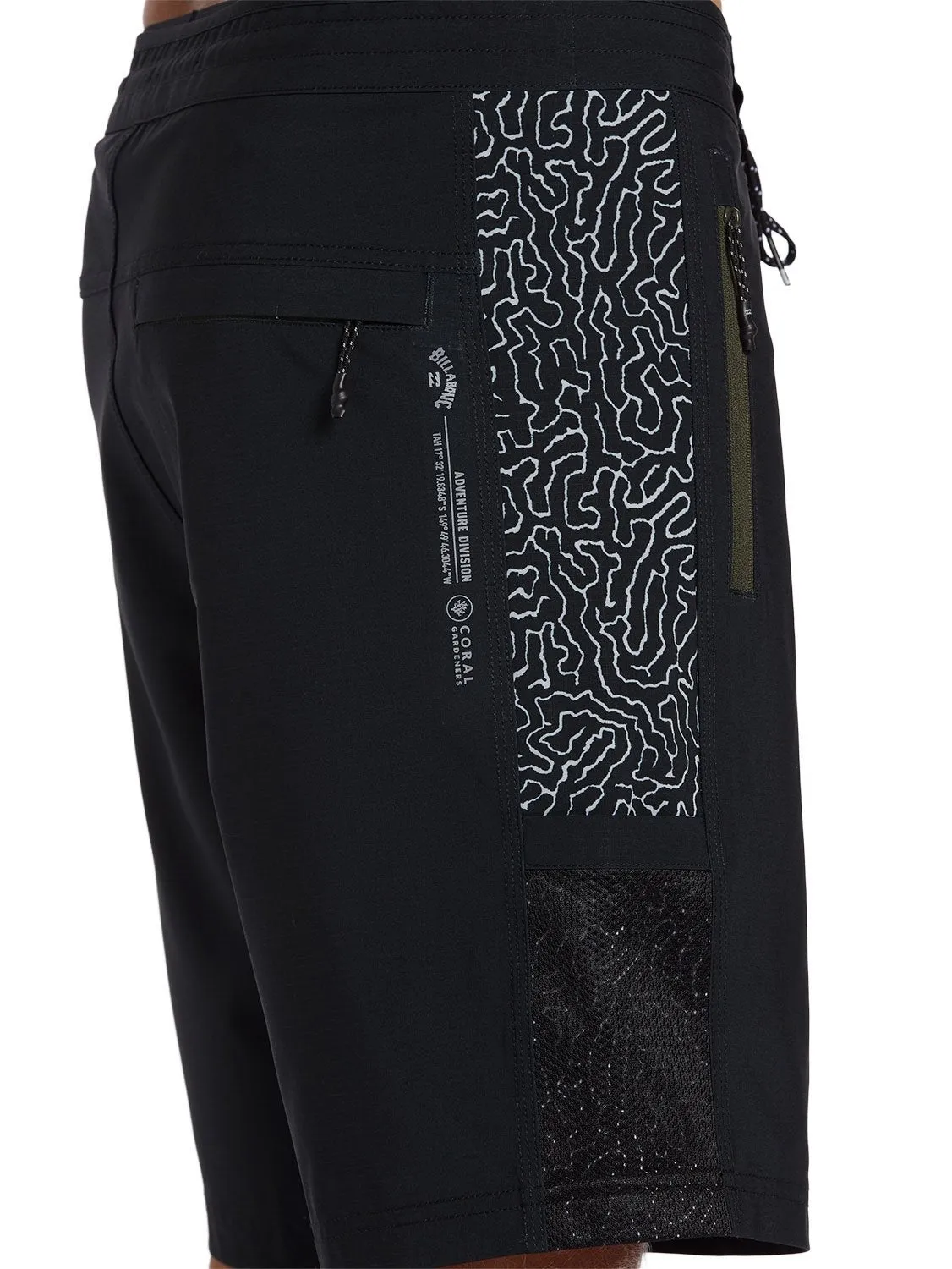 Billabong Men's Restore Surftrek 18" Boardshorts