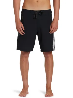 Billabong Men's Restore Surftrek 18" Boardshorts
