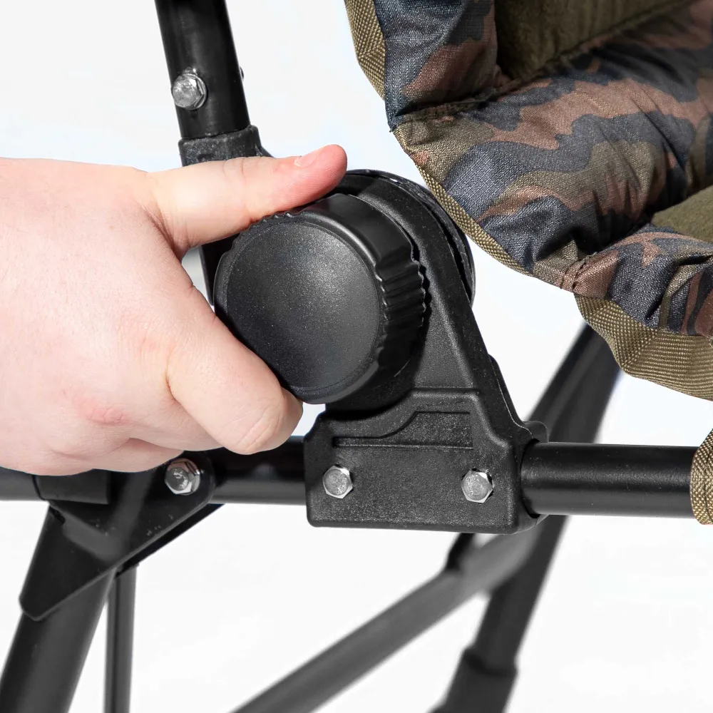 Dellonda Deluxe Portable Reclining Fishing Chair with Padded Armrests - A