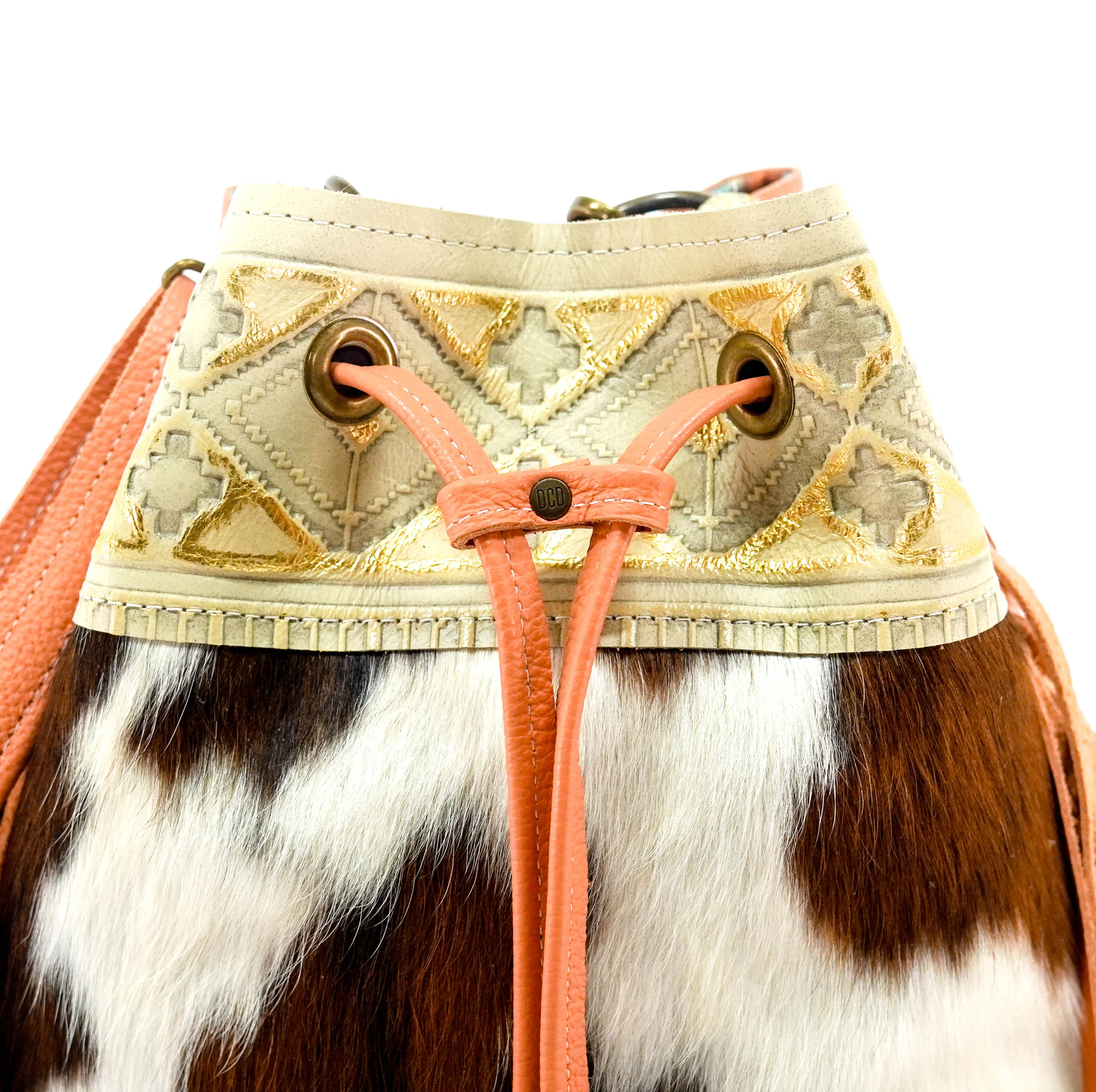 Gabby - Tricolor w/ Golden Hills Navajo