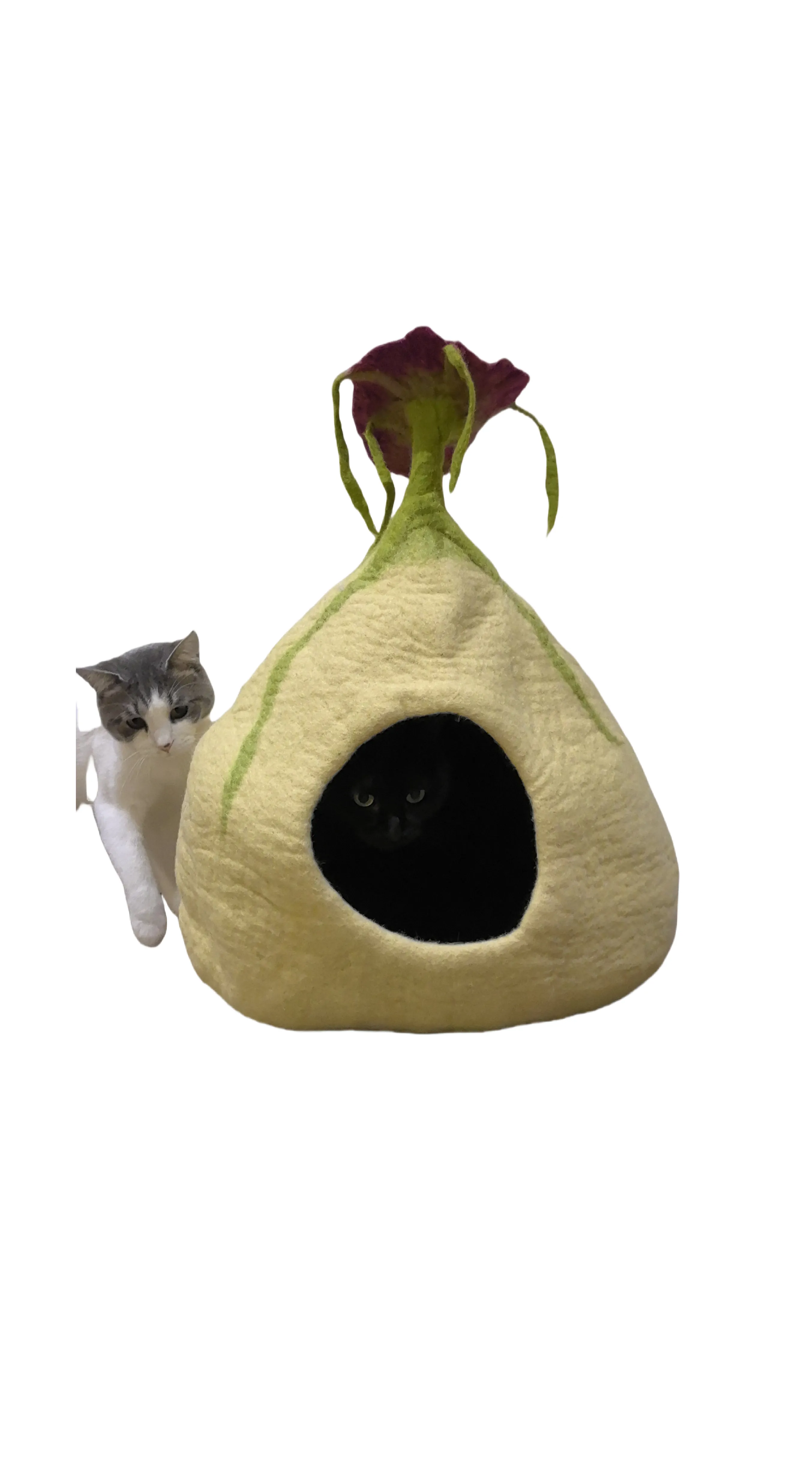 Handmade Wool Cat Cave Cat Bed Flower Decoration