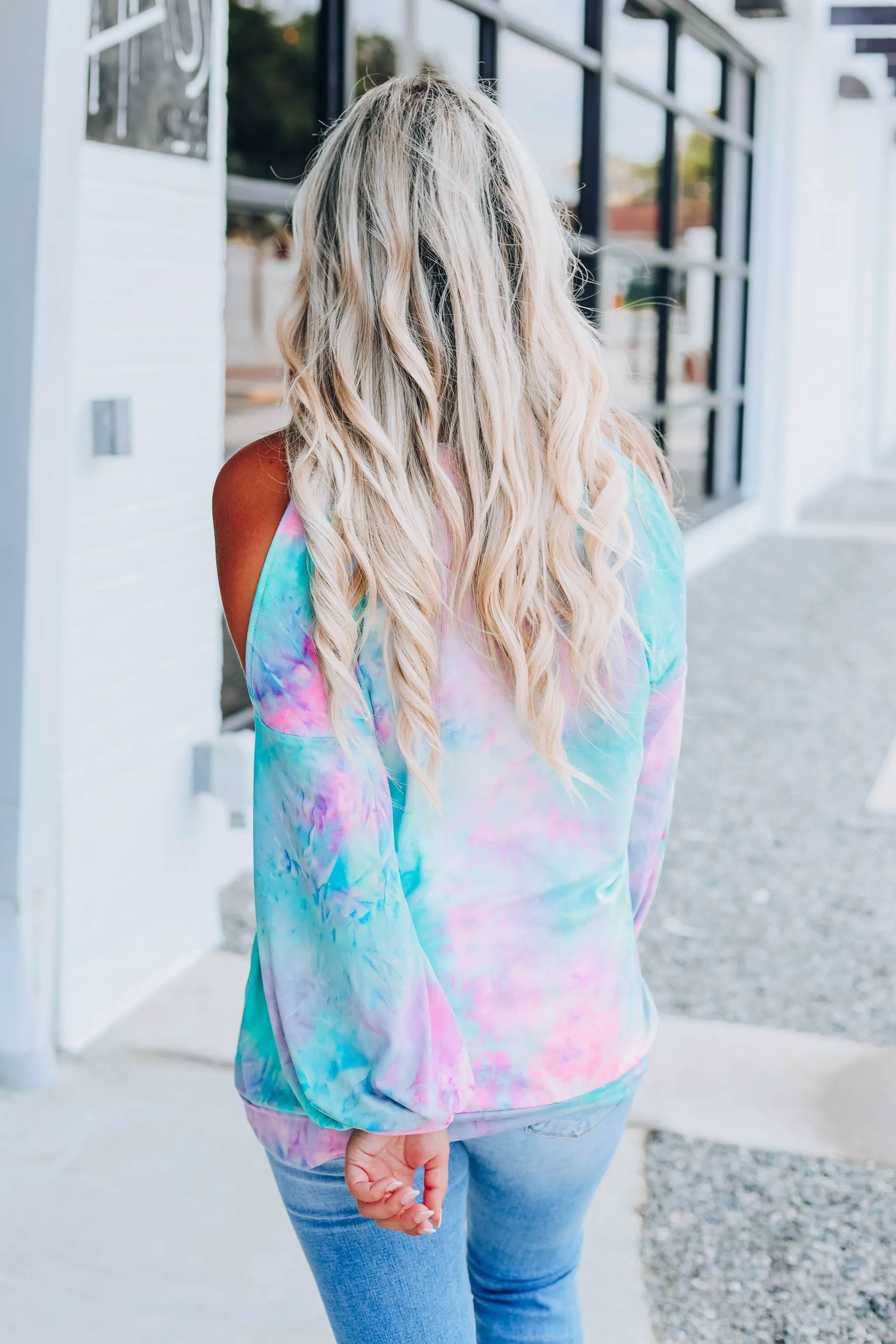 It's Electric Cold Shoulder Top S-3X - Grey