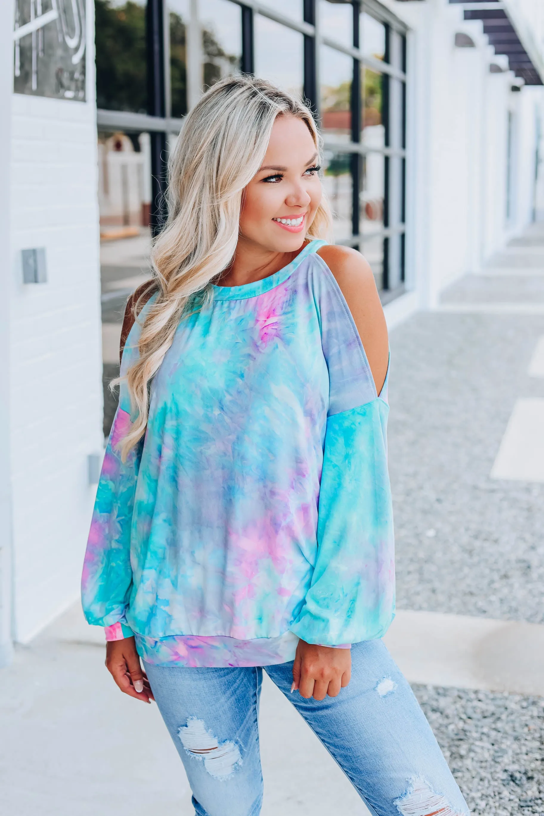 It's Electric Cold Shoulder Top S-3X - Grey