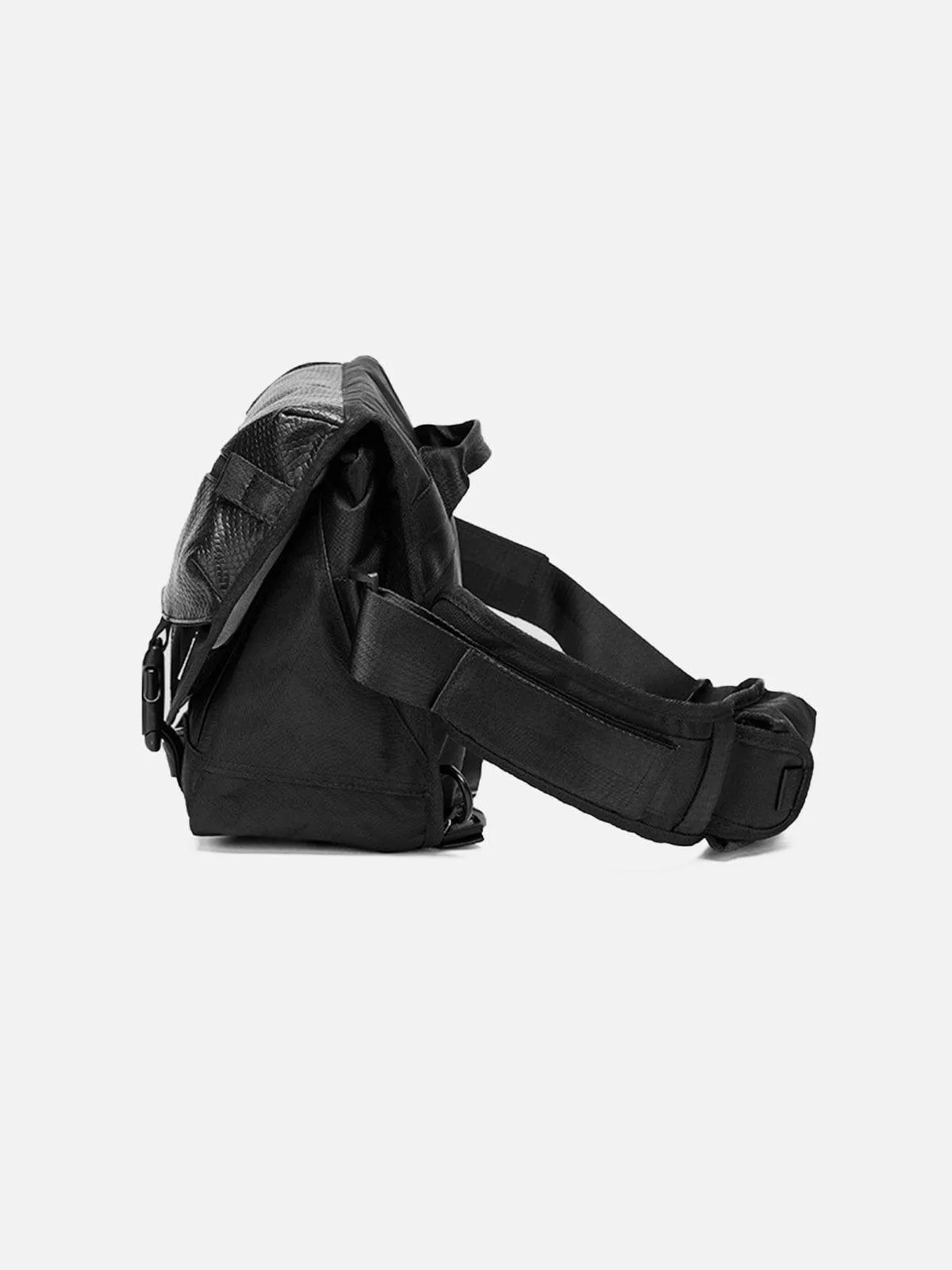 Large Capacity Messenger Bag
