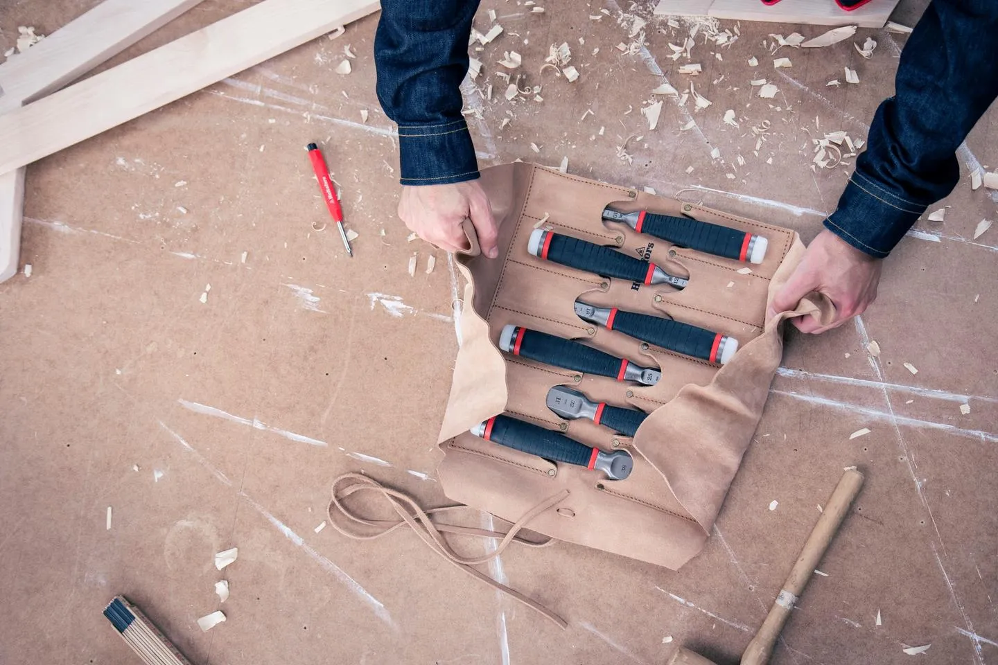 Leather tool roll (Hultafors)