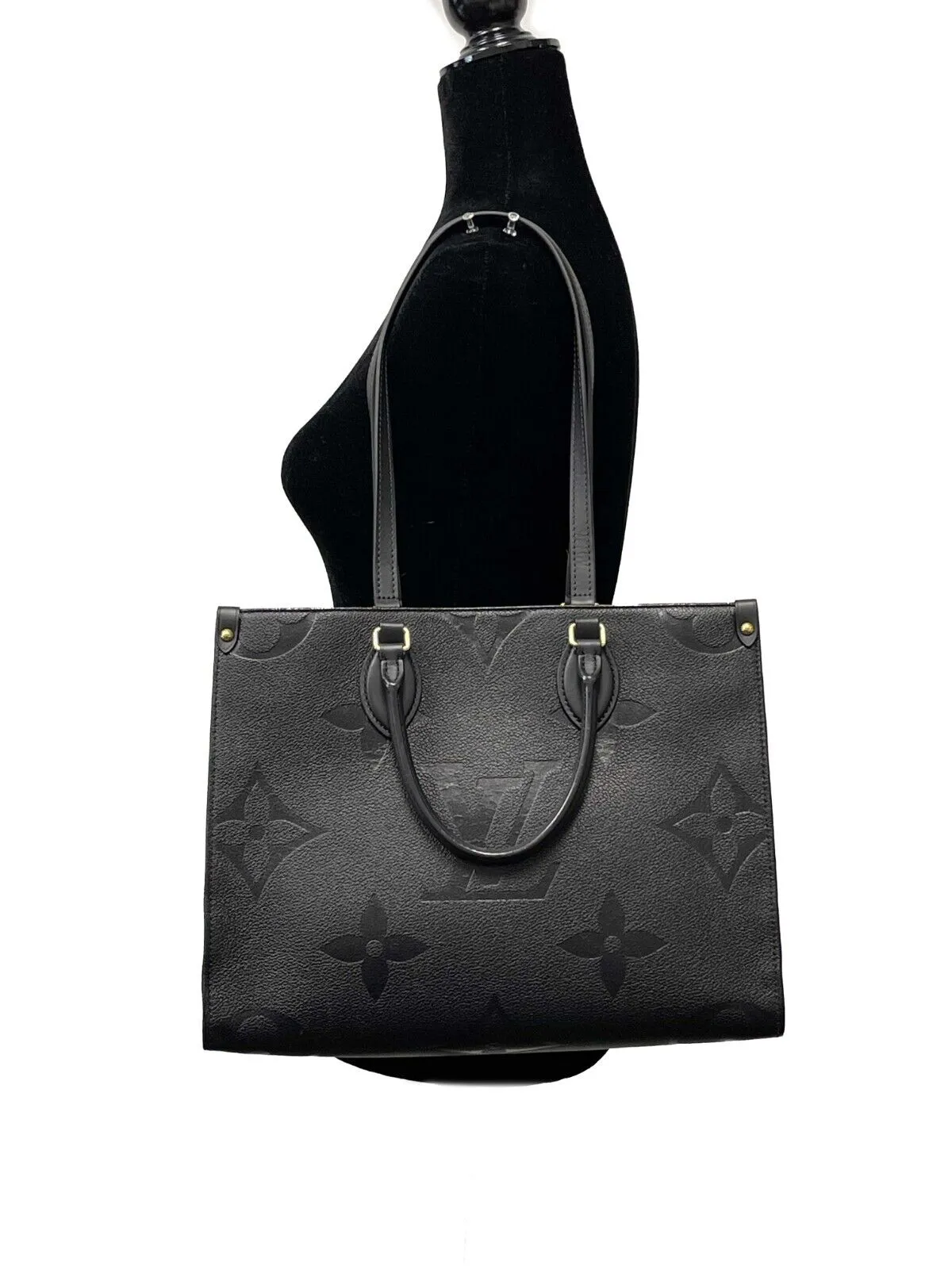 Louis Vuitton - LV OnTheGo MM - Black Leather Tote w/ Shoulder Strap