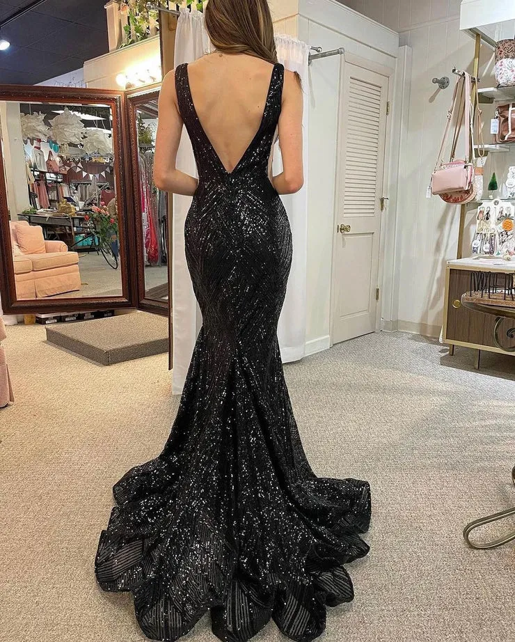 Mermaid V Neck Black Sequins Prom Dresses