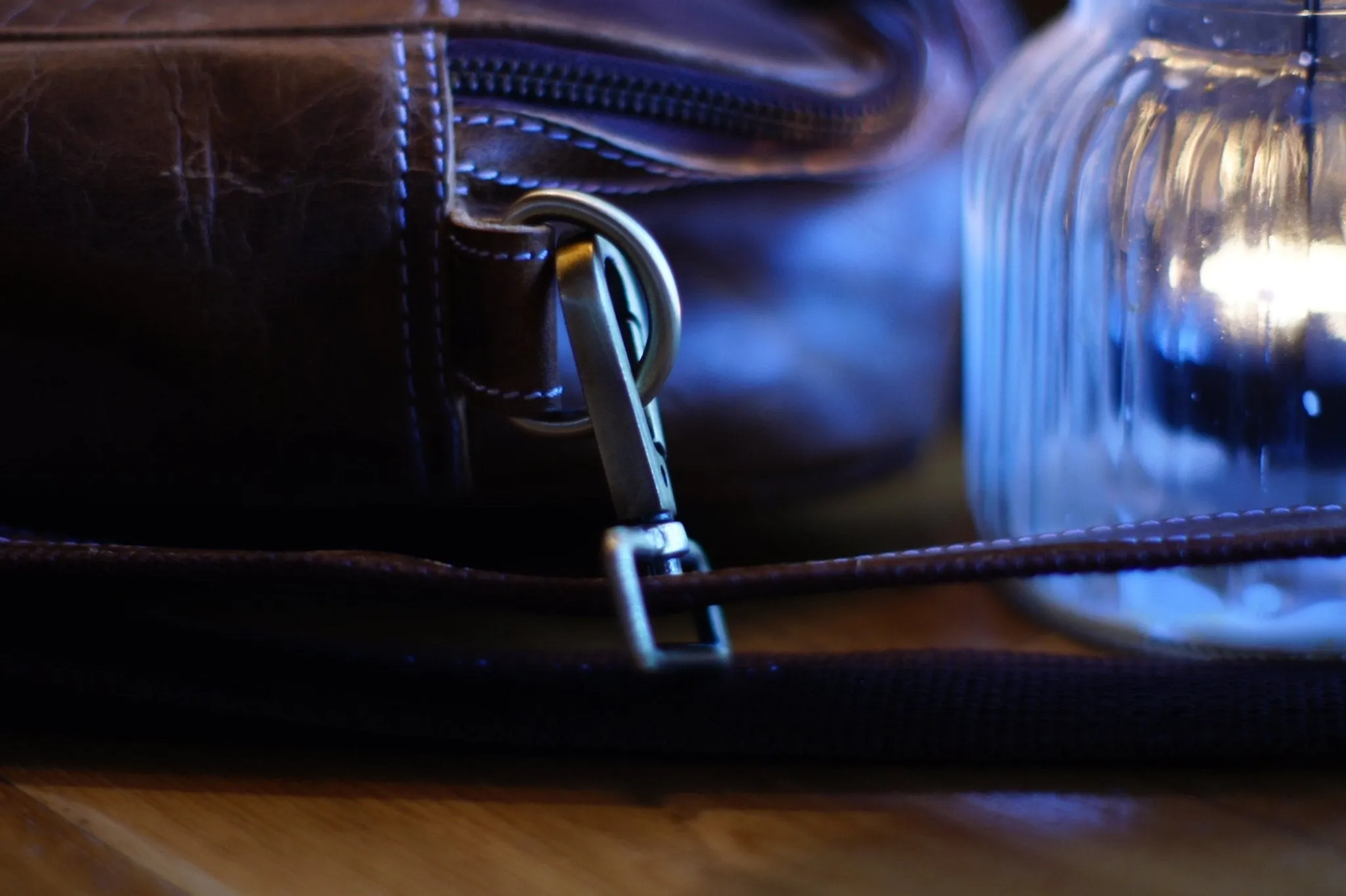 The Madeley Messenger Leather Laptop Bag by ArchieSoul Man   Free Valet Tray