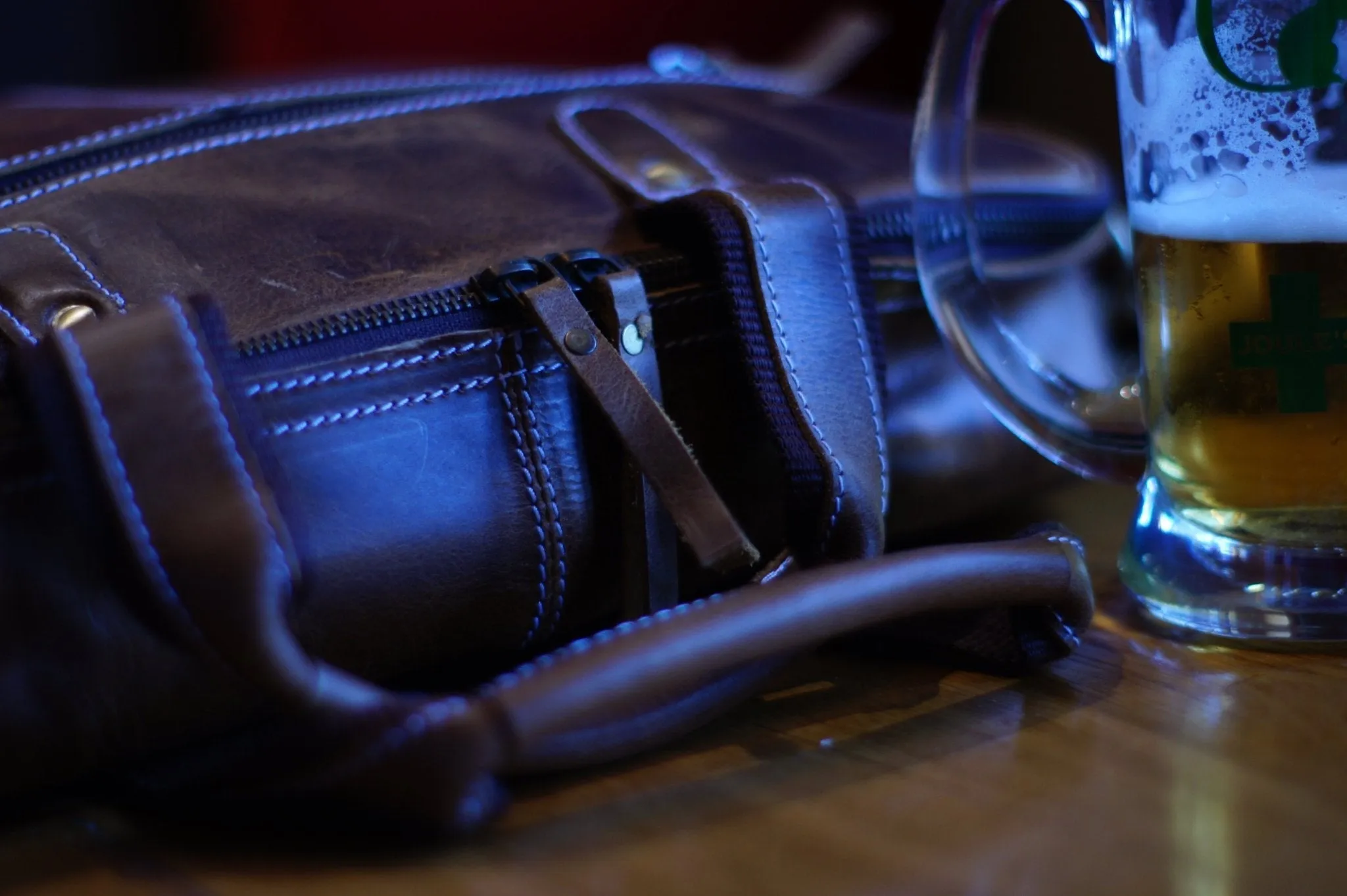 The Madeley Messenger Leather Laptop Bag by ArchieSoul Man   Free Valet Tray