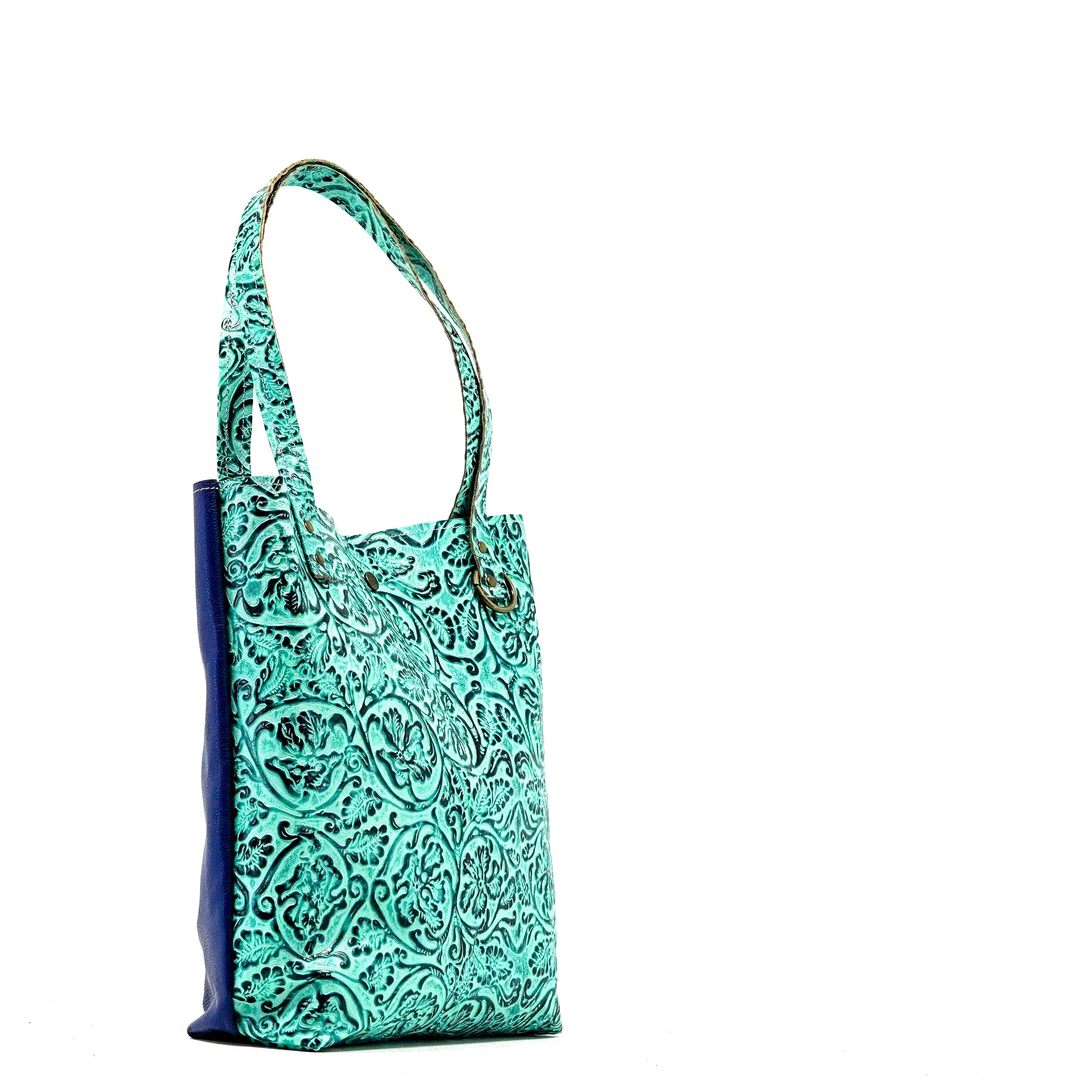 Trisha - All Embossed w/ Sea Glass Tool